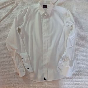 UNTUCKit white button shirt, slim fit, wrinkle free